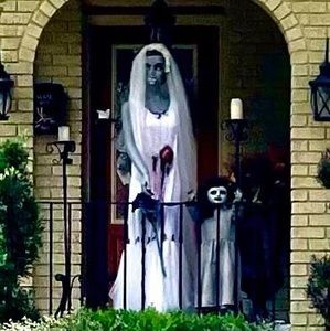 Meet your Posher, Stuart